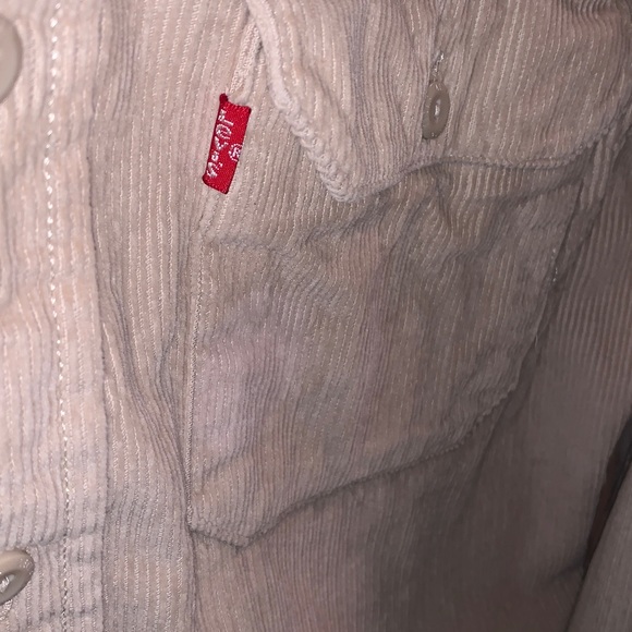 Levi's Light Tan Button-Up Shirt - Picture 3 of 9